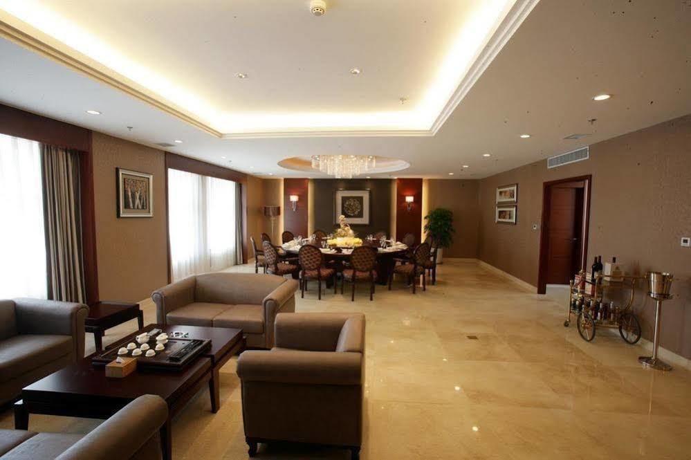 Changchun Jilin Ya Tai Hotel Extérieur photo